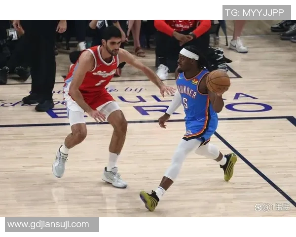 2014年NBA季后赛雷霆与灰熊激战回顾两队巅峰对决的精彩瞬间与战术分析